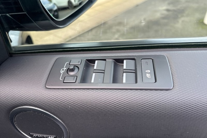 Used Land Rover Discovery 2022 for sale - 77261790: Photo 24