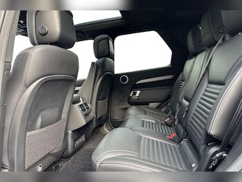 Used Land Rover Discovery 2022 for sale - 77261790: Photo