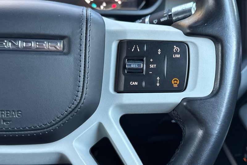 Used Land Rover Defender 2022 for sale - 78152740: Photo 31