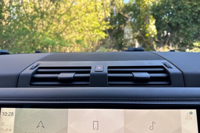 Used Land Rover Defender 2022 for sale - 78152740: Photo 39