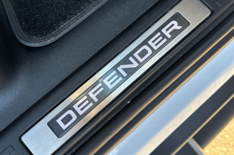 Used Land Rover Defender 2022 for sale - 78152740: Photo 43