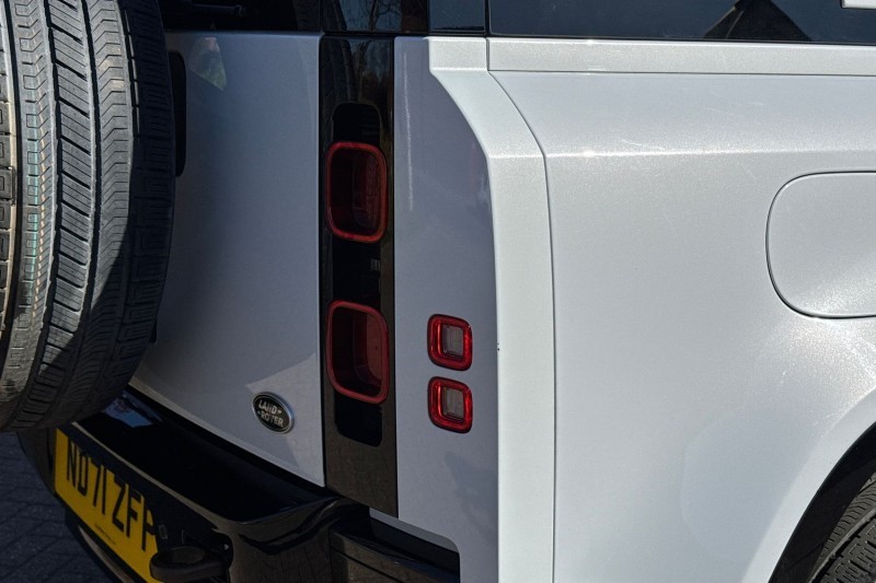 Used Land Rover Defender 2022 for sale - 78152740: Photo 51