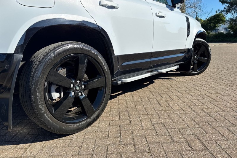 Used Land Rover Defender 2022 for sale - 78152740: Photo 52