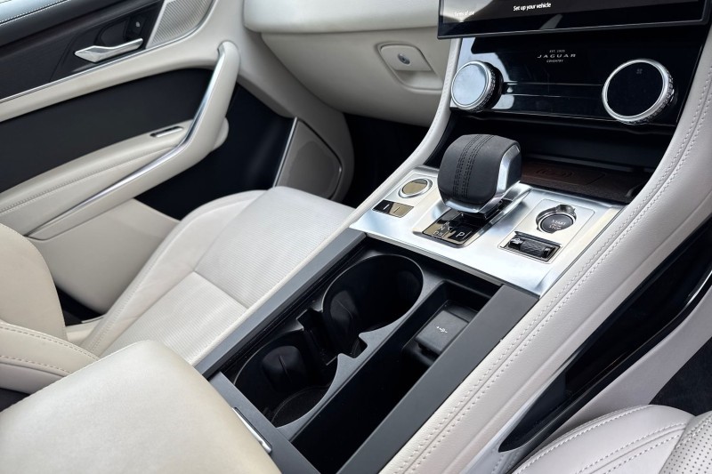 Used Jaguar F-Pace 2023 for sale - 76981705: Photo 13