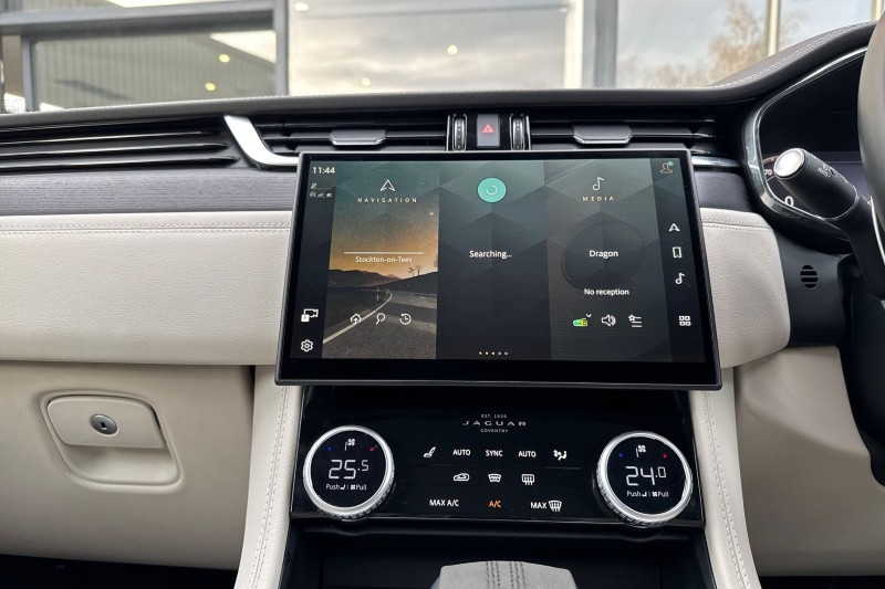 Used Jaguar F-Pace 2023 for sale - 76981705: Photo 14