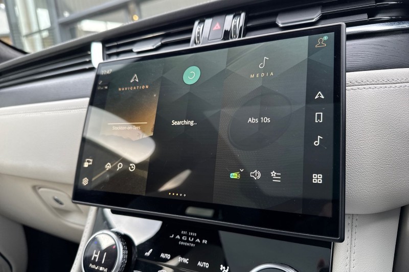 Used Jaguar F-Pace 2023 for sale - 76981705: Photo 30