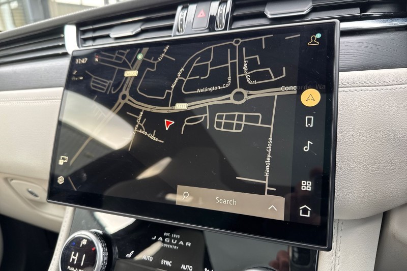 Used Jaguar F-Pace 2023 for sale - 76981705: Photo 31