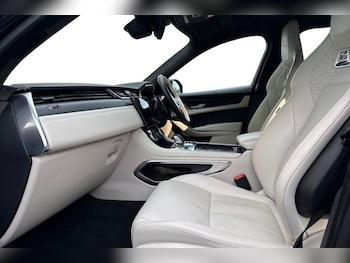 Used Jaguar F-Pace 2023 for sale - 76981705: Photo