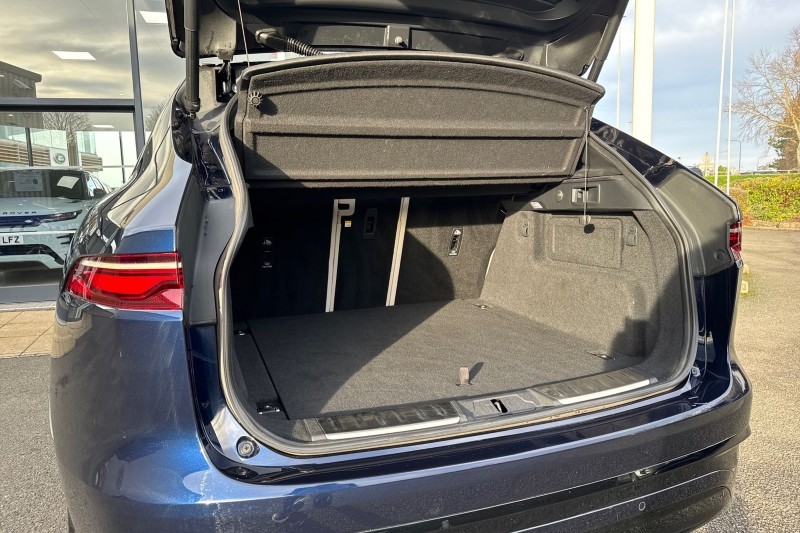 Used Jaguar F-Pace 2023 for sale - 76981705: Photo 42