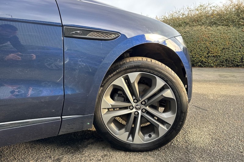 Used Jaguar F-Pace 2023 for sale - 76981705: Photo 52