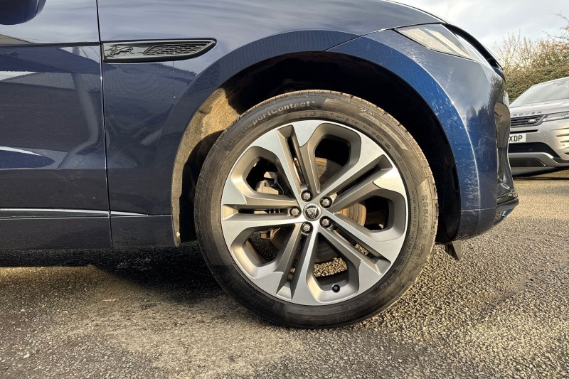 Used Jaguar F-Pace 2023 for sale - 76981705: Photo 8