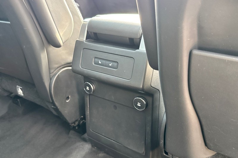 Used Land Rover Discovery 2018 for sale - 78162082: Photo 19