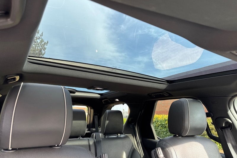 Used Land Rover Discovery 2018 for sale - 78162082: Photo 22