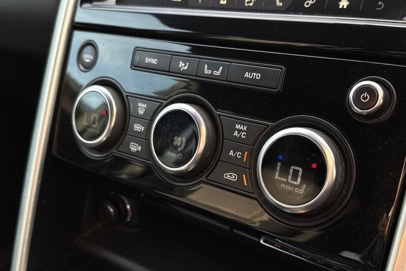 Used Land Rover Discovery 2018 for sale - 78162082: Photo 34