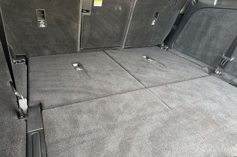 Used Land Rover Discovery 2018 for sale - 78162082: Photo 40