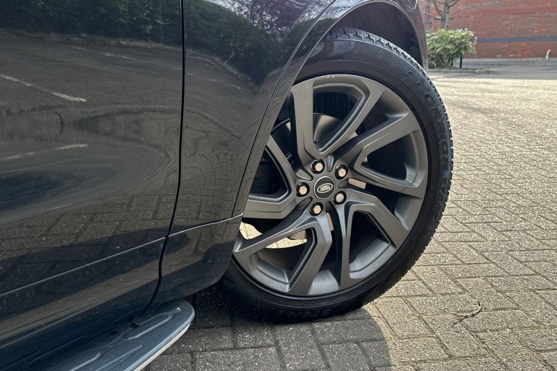 Used Land Rover Discovery 2018 for sale - 78162082: Photo 49