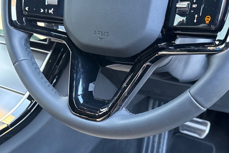 Used Land Rover Range Rover Evoque 2025 for sale - 76982264: Photo 26