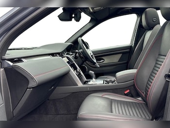 Used Land Rover Discovery Sport 2022 for sale - 78323855: Photo