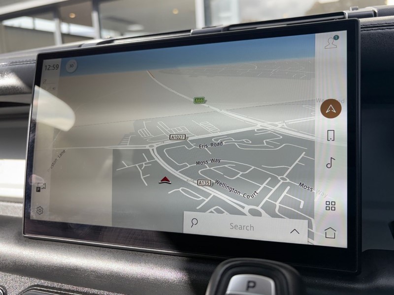 Used Land Rover Defender 2024 for sale - 76981016: Photo 30