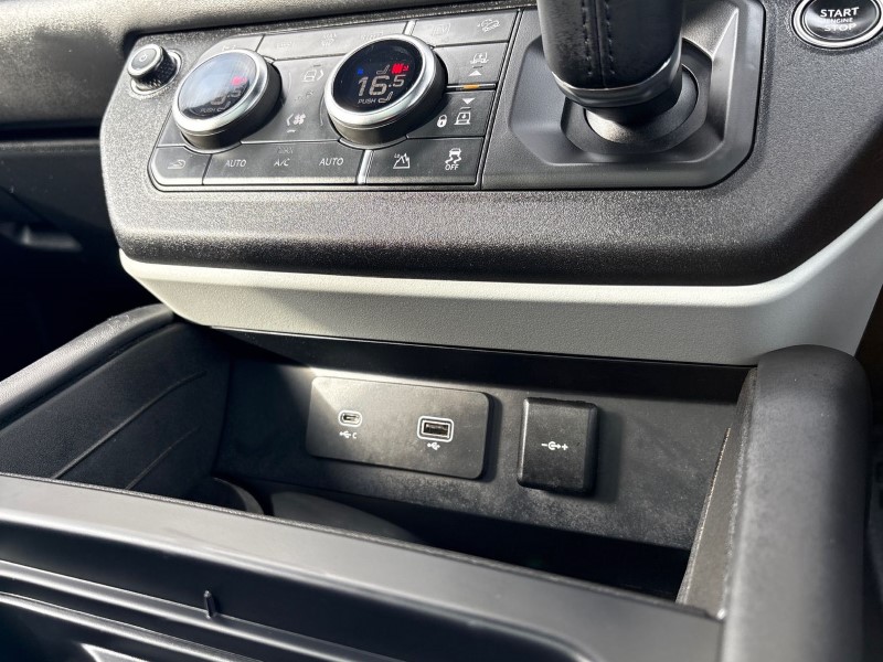 Used Land Rover Defender 2024 for sale - 76981016: Photo 37