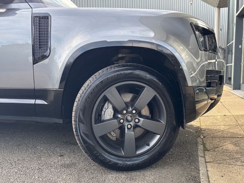 Used Land Rover Defender 2024 for sale - 76981016: Photo 45