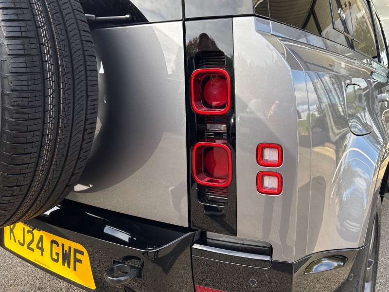 Used Land Rover Defender 2024 for sale - 76981016: Photo 48