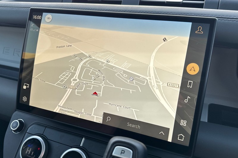 Used Land Rover Defender 2025 for sale - 77934554: Photo 11