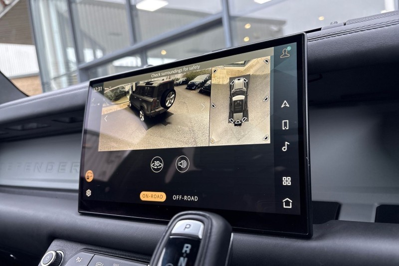 Used Land Rover Defender 2023 for sale - 77778661: Photo 12