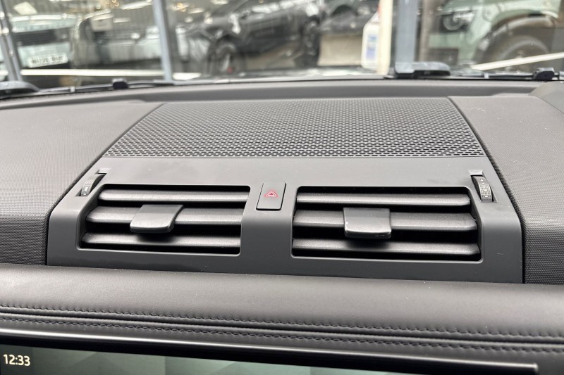 Used Land Rover Defender 2023 for sale - 77778661: Photo 38