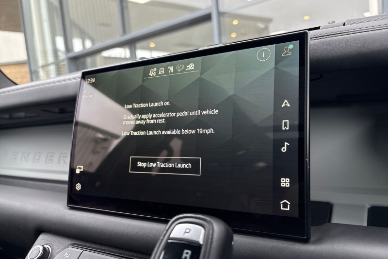 Used Land Rover Defender 2023 for sale - 77778661: Photo 40