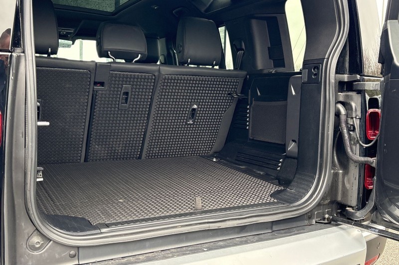 Used Land Rover Defender 2023 for sale - 77778661: Photo 43