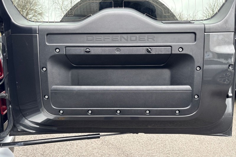 Used Land Rover Defender 2023 for sale - 77778661: Photo 44