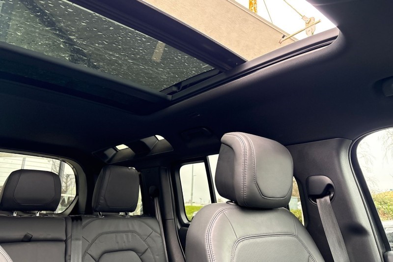 Used Land Rover Defender 2023 for sale - 77778661: Photo 57