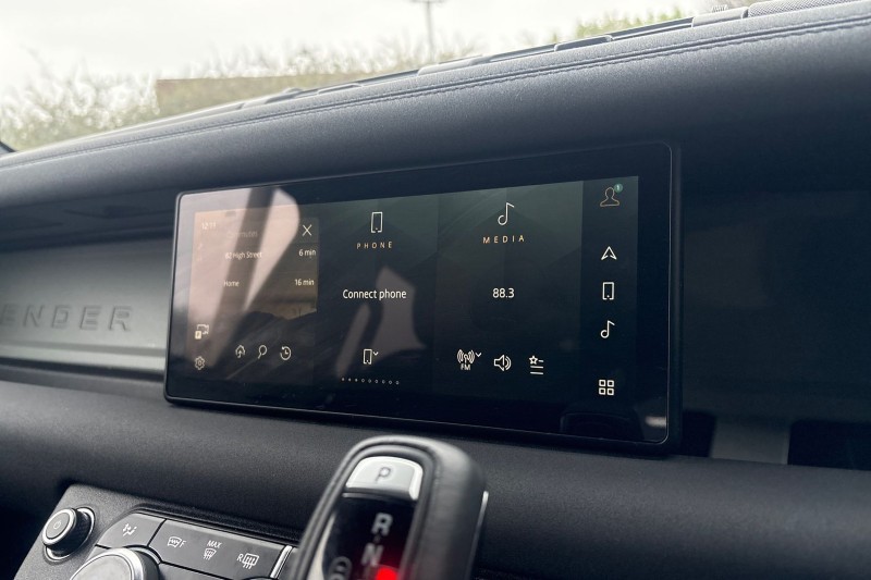 Used Land Rover Defender 2023 for sale - 77715015: Photo 30