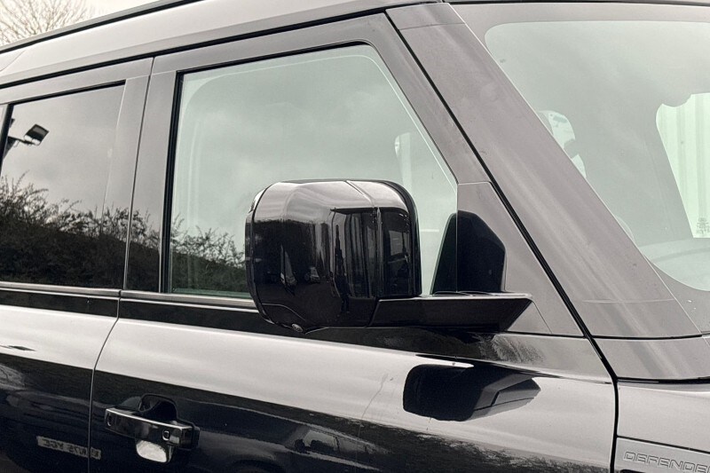 Used Land Rover Defender 2023 for sale - 77715015: Photo 53