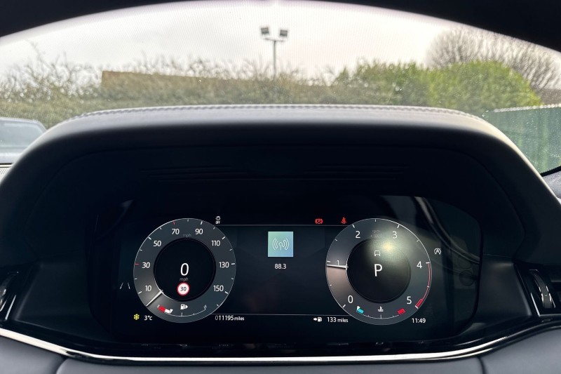 Used Land Rover Range Rover Evoque 2025 for sale - 77545366: Photo 16