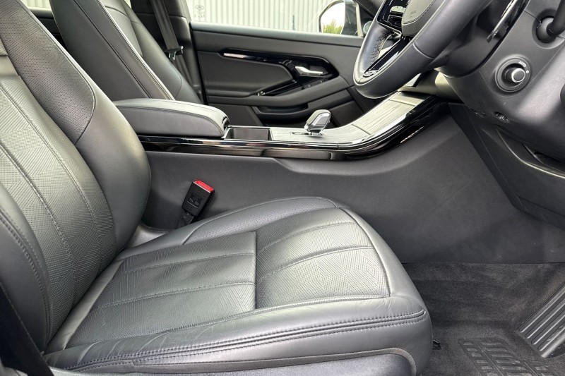 Used Land Rover Range Rover Evoque 2025 for sale - 77545366: Photo 26