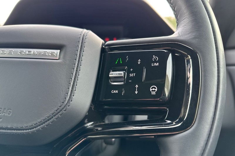 Used Land Rover Range Rover Evoque 2025 for sale - 77545366: Photo 30