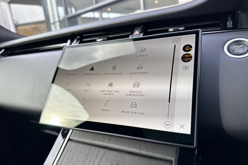 Used Land Rover Range Rover Evoque 2025 for sale - 77545366: Photo 34