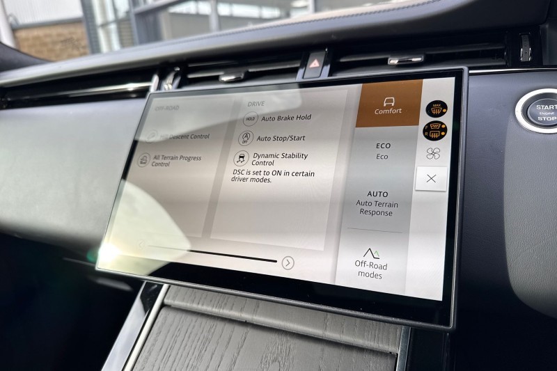 Used Land Rover Range Rover Evoque 2025 for sale - 77545366: Photo 36