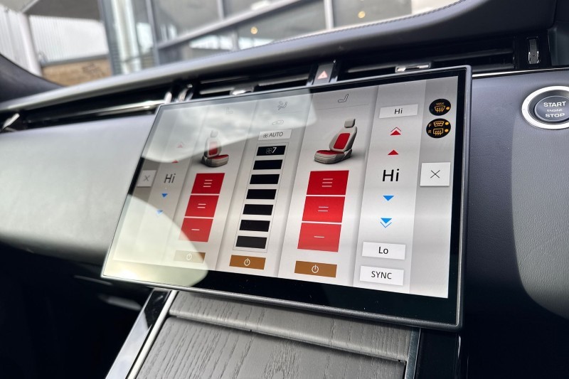 Used Land Rover Range Rover Evoque 2025 for sale - 77545366: Photo 37