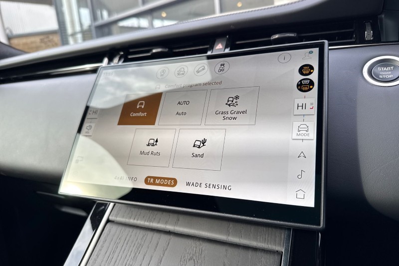 Used Land Rover Range Rover Evoque 2025 for sale - 77545366: Photo 40