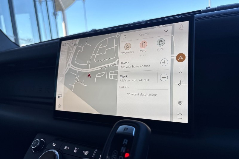 Used Land Rover Defender 2024 for sale - 77930986: Photo 11