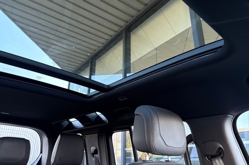 Used Land Rover Defender 2024 for sale - 77930986: Photo 21