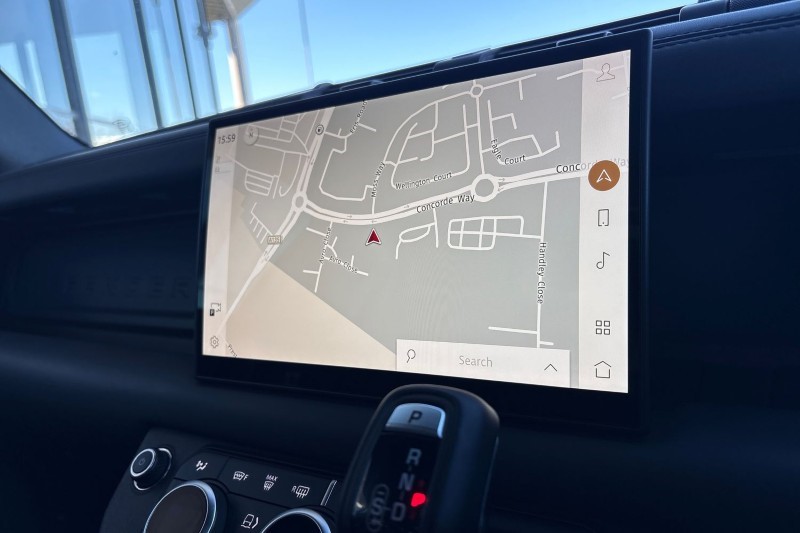 Used Land Rover Defender 2024 for sale - 77930986: Photo 31