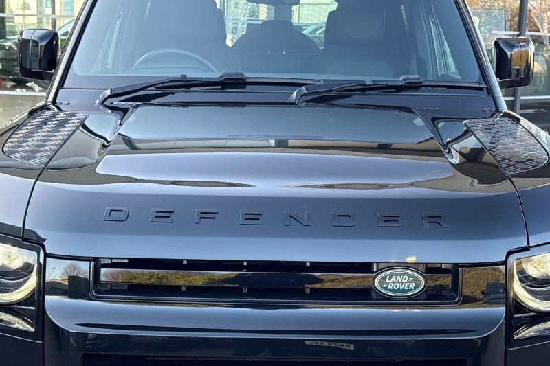 Used Land Rover Defender 2024 for sale - 77930986: Photo 46