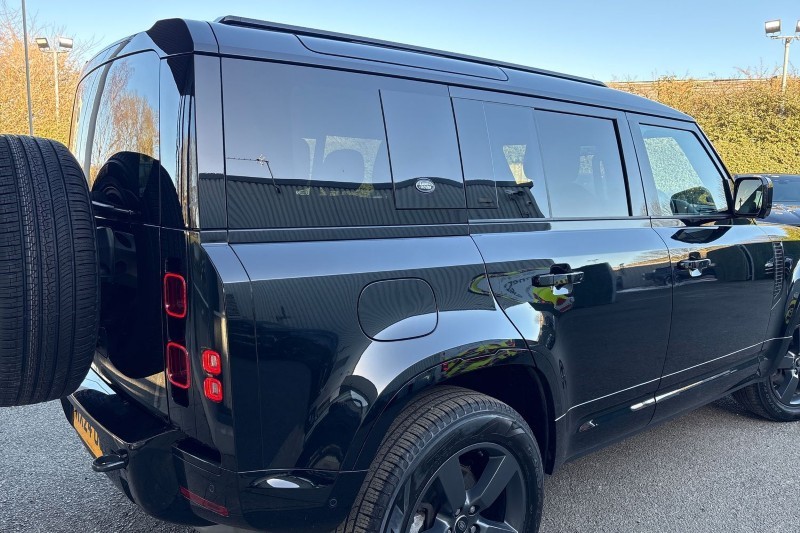 Used Land Rover Defender 2024 for sale - 77930986: Photo 54