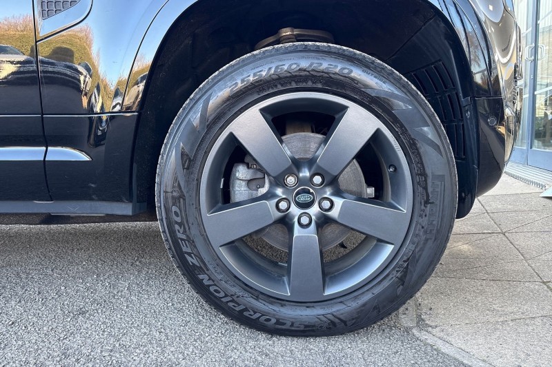 Used Land Rover Defender 2024 for sale - 77930986: Photo 8