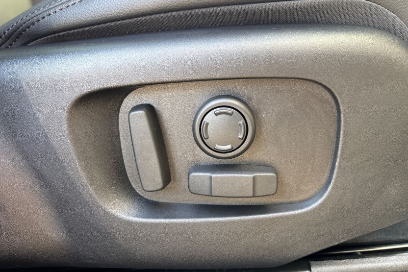 Used Land Rover Range Rover Velar 2026 for sale - 78190454: Photo 25