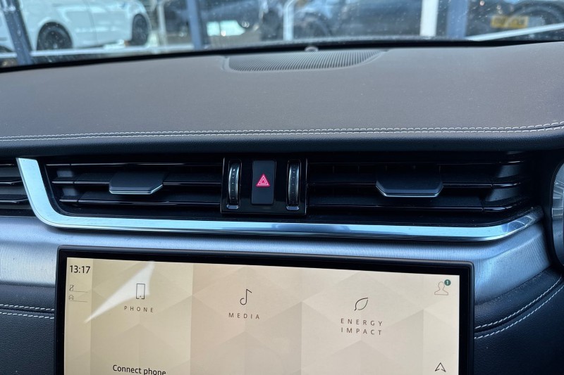 Used Jaguar F-Pace 2022 for sale - 77106094: Photo 37